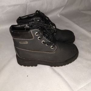 Boys waterproof boots